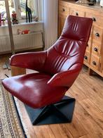 Mooie rode lederen stoel met voetenbank, Ophalen, Gebruikt, Leer, Eén