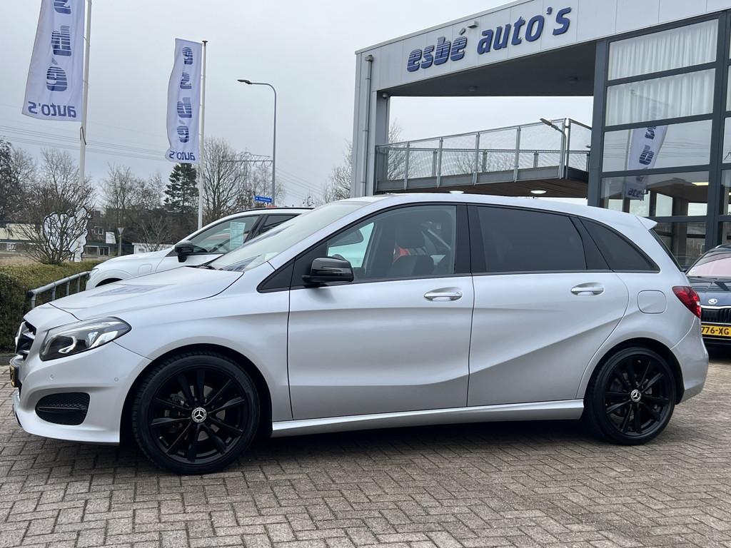 Mercedes-Benz B-Klasse 180 Automaat Ambition Navigatie Trekh, 1325 kg, Gebruikt, 4 cilinders, Met garantie (alle)