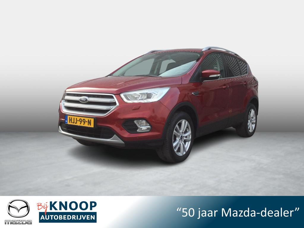 Ford Kuga 1.5 EcoBoost Titanium | Trekhaak | Stoelverwarming, Auto's, Ford, Voorwielaandrijving, Euro 6, 4 cilinders, Leder en Stof