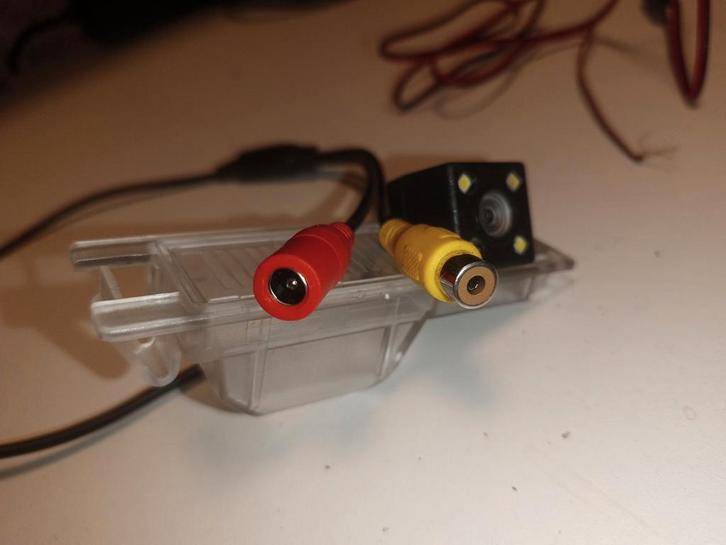Achteruitrijcamera met/zonder kentekenverlichtinghouder, Auto diversen, Achteruitrijcamera's, Nieuw, Ophalen of Verzenden