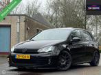 Volkswagen Golf 2.0 GTI/220+PK/DSG/DAKJE/NAVI/BBS/CARPLAY/VW, Euro 5, Gebruikt, 4 cilinders, Zwart