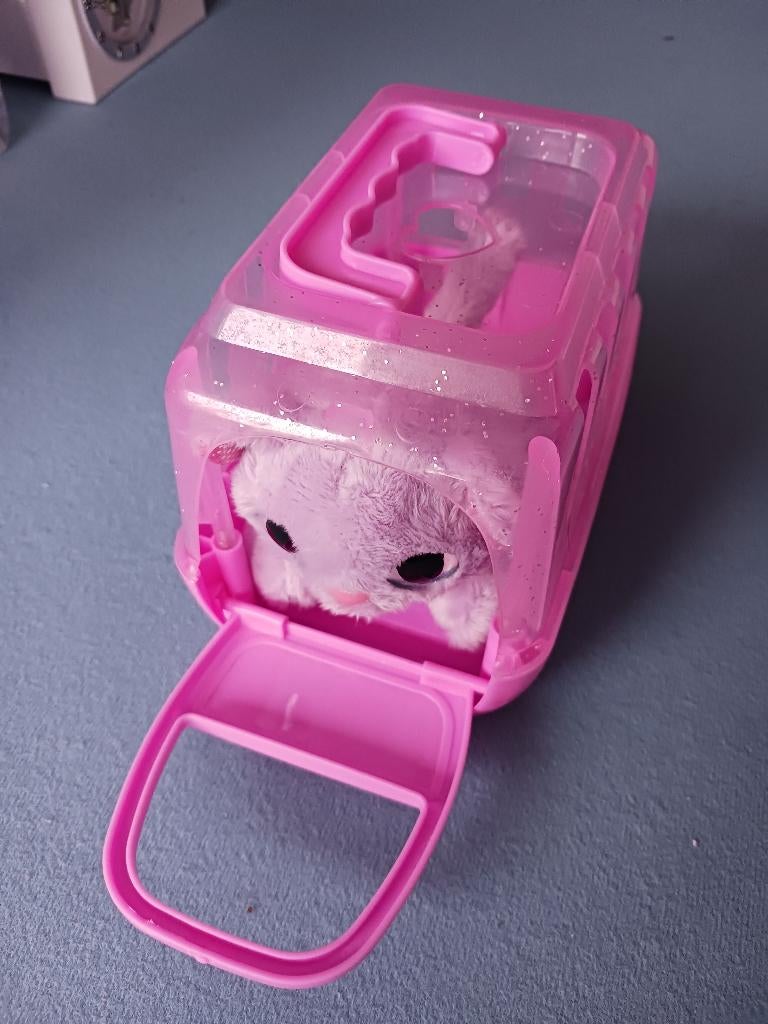 hond in bench speelgoed, Ophalen of Verzenden, Zo goed als nieuw, Hond