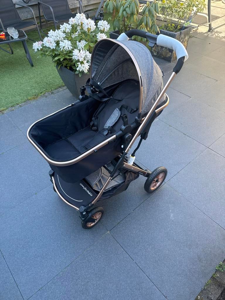 Comfortabele kinderwagen - Zo goed als nieuw, Zo goed als nieuw, Kinderwagen, Overige merken, Verstelbare duwstang