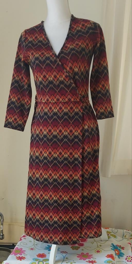 Geruite wikkeljurk Designer vintage nieuw, Ophalen of Verzenden, Nieuw, Rood, Onder de knie