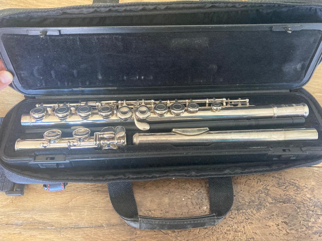 Dwarsfluit Yamaha 211, Ophalen of Verzenden, Gebruikt, Dwarsfluit, Met koffer of tas