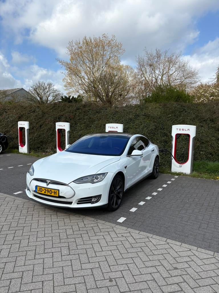 Tesla Model S 2014 FREE SUPERCHARGING, Auto's, Tesla, Zwart, Model S, Wit, Leder
