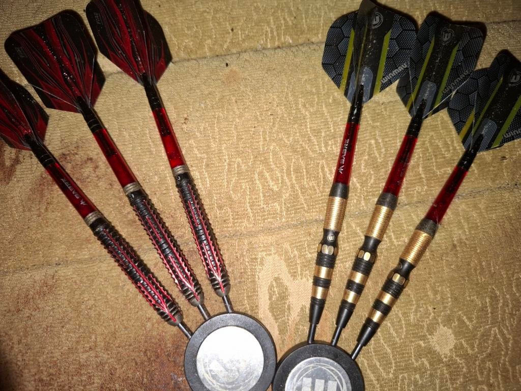 Dartpijlen sets: Inferno en Whitlock zie omschrijving, Ophalen of Verzenden, Pijlen