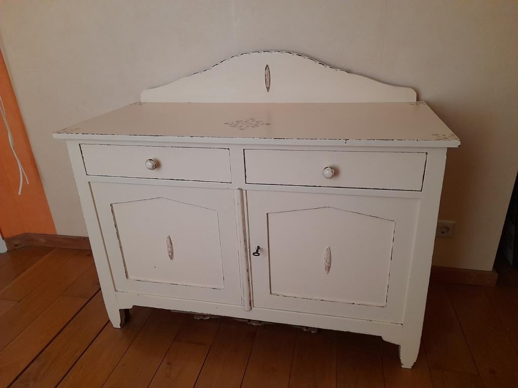 Vinted geschilderd kastje/commode Gescher&Kemper, Huis en Inrichting, Kasten | Dressoirs, Ophalen, Gebruikt, 25 tot 50 cm, 50 tot 100 cm