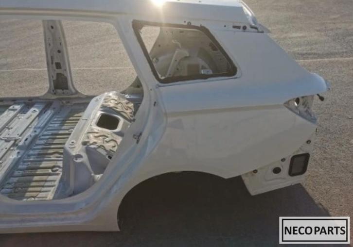 MG MG5 V EV ACHTERSCHERM SNIJDEEL LINKS 5WSB ALLES LEVERBAAR, Auto-onderdelen, Carrosserie en Plaatwerk, Achterklep, MG, Achter