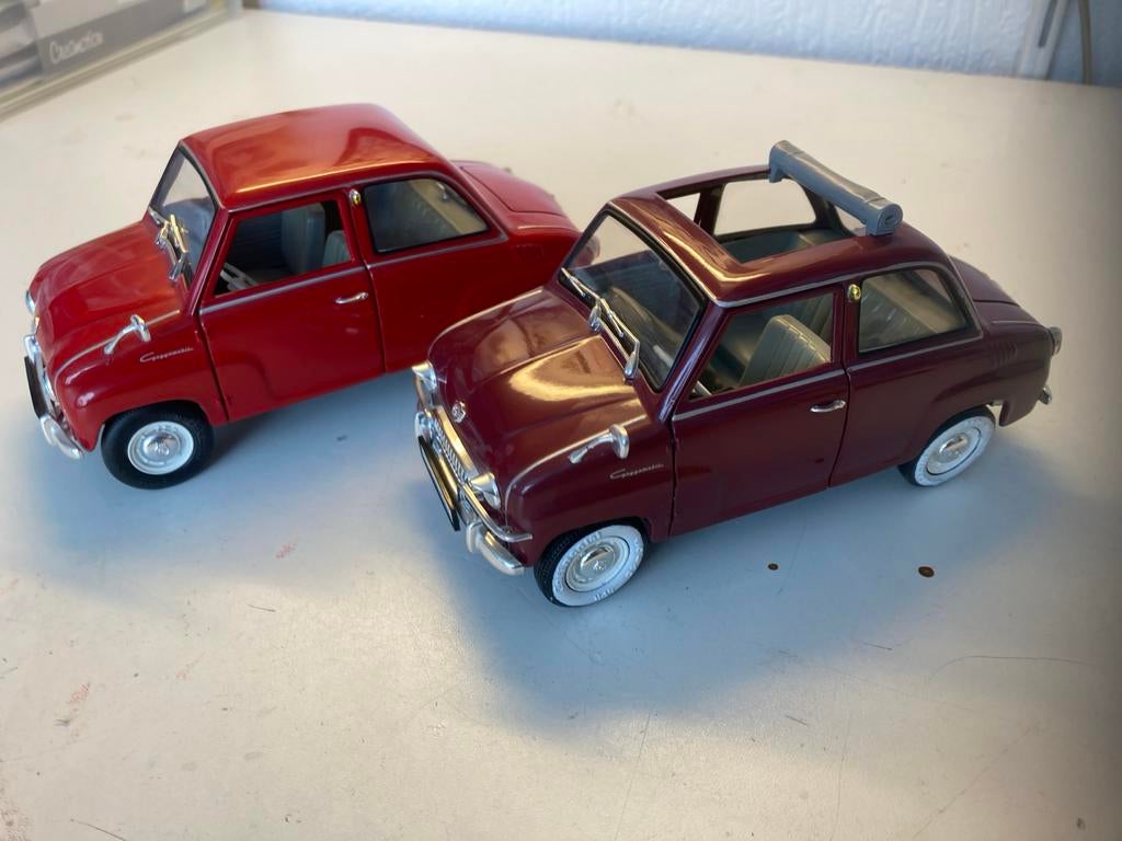 Twee Goggomobil modelauto's 1:18 van Revell, Ophalen of Verzenden, Zo goed als nieuw, Auto, Revell