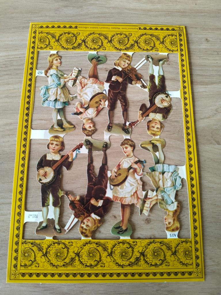 MADAME TUSSAUD'S LONDEN COLLECTIE, Verzenden