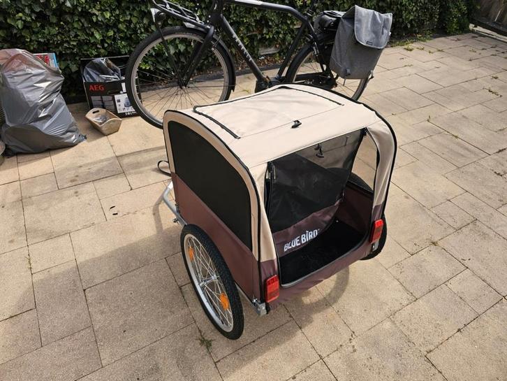 Hondenkar voor achter de fiets, Fietsen en Brommers, Fietsaccessoires | Aanhangers en Karren, Gebruikt, Hondenkar, Opvouwbaar