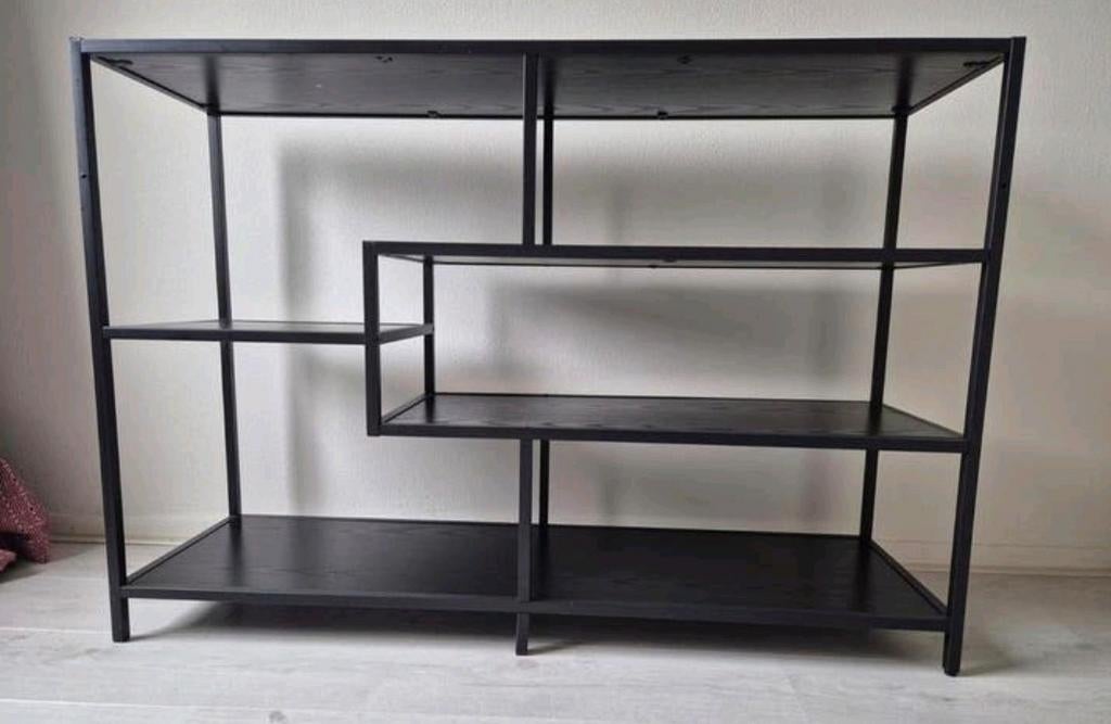 Wandkast en bijzettafel Assel - Zwart melamine en metaal, Ophalen