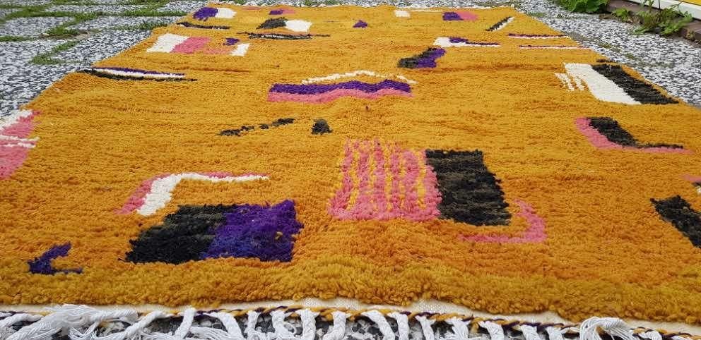 Handgeknoopt berber kleed wol 253x157cm, 150 tot 200 cm, 200 cm of meer, Ophalen of Verzenden, Zo goed als nieuw