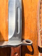 AK-47 Bajonet met schede - Militair verzamelobject, Verzamelen, Ophalen of Verzenden
