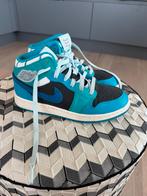 Nike air jordans maat 36.5, Ophalen of Verzenden, Zo goed als nieuw, Jongen of Meisje, Sportschoenen