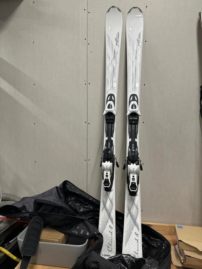 Atomic Cloud 8 ski's 158 cm, Sport en Fitness, Ophalen, 140 tot 160 cm, Gebruikt, Atomic