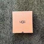 UGG Lowmel sand maat 38, Kleding | Dames, Schoenen, Verzenden, Beige, Zo goed als nieuw, Pantoffels of Sloffen