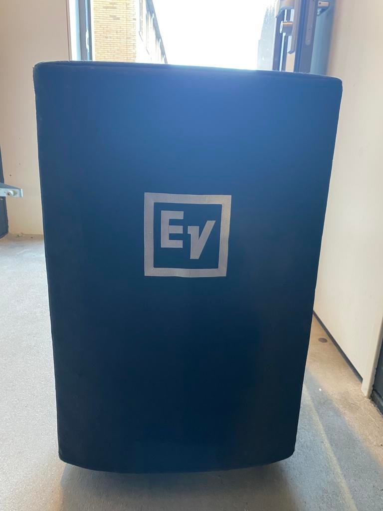 Electro Voice EV EKX 15 Pro en ELK 118 Pro Subwoofer, Ophalen, Zo goed als nieuw