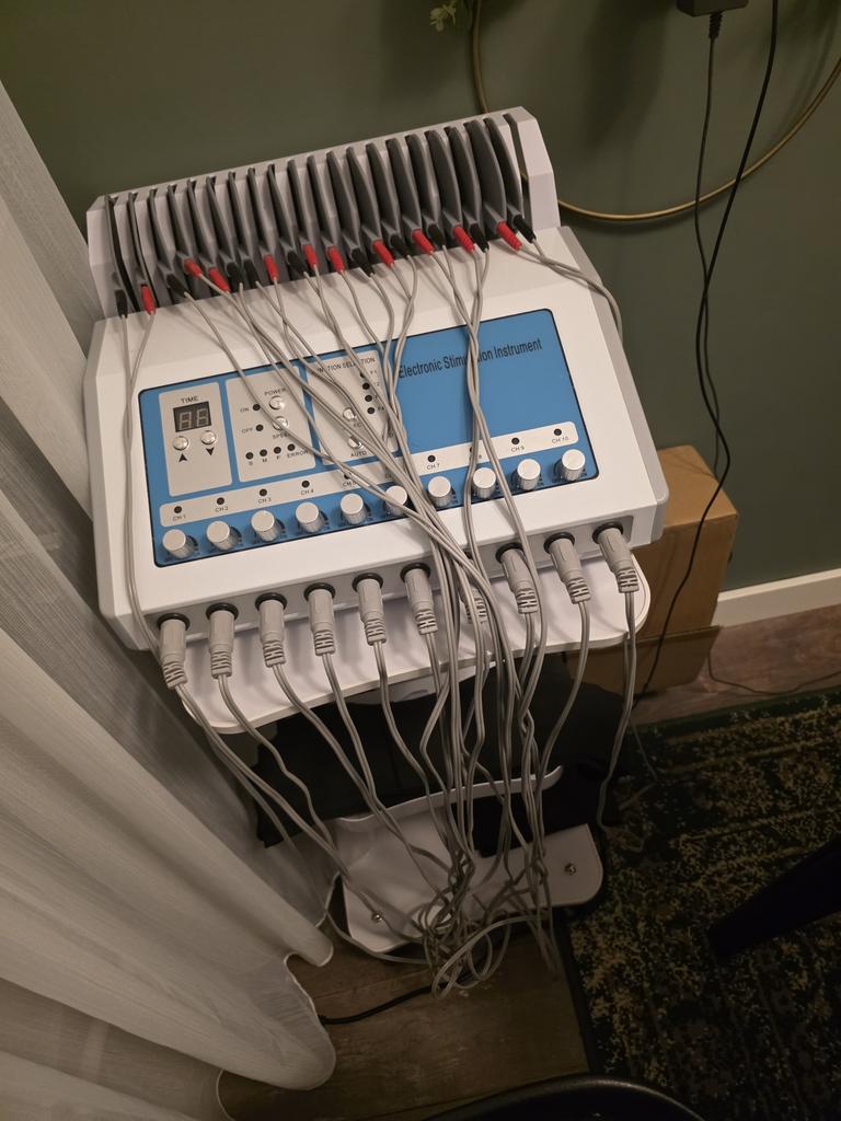 Electronisc stimulation instrument, Ophalen, Zo goed als nieuw