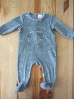 Grijs/wit pakje Zara maat 62-68, Kinderen en Baby's, Babykleding | Maat 62, Ophalen of Verzenden, Zo goed als nieuw, Jongetje of Meisje