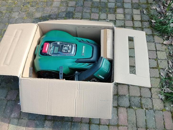 robotgrasmaaier, Tuin en Terras, Grasmaaiers, Zo goed als nieuw, Accu-grasmaaier, Minder dan 30 cm, Cirkelmaaier, Ophalen