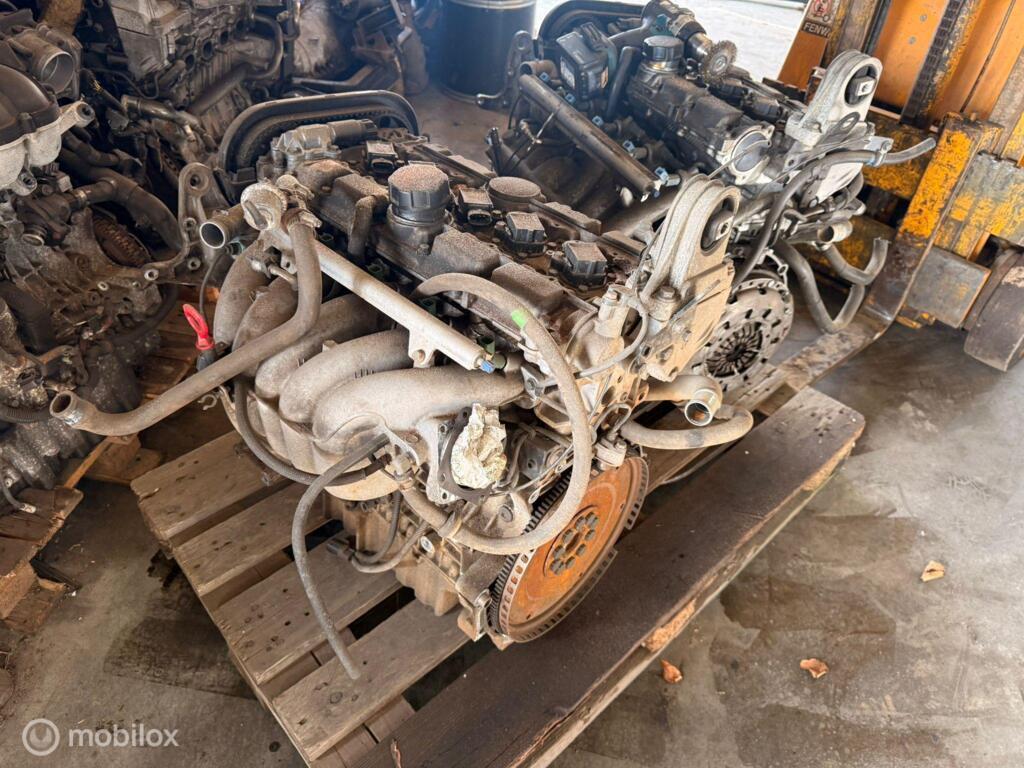 Motorblok Volvo V70 II ('00-'08) b52443, Gebruikt, Ophalen of Verzenden, Volvo, Volvo