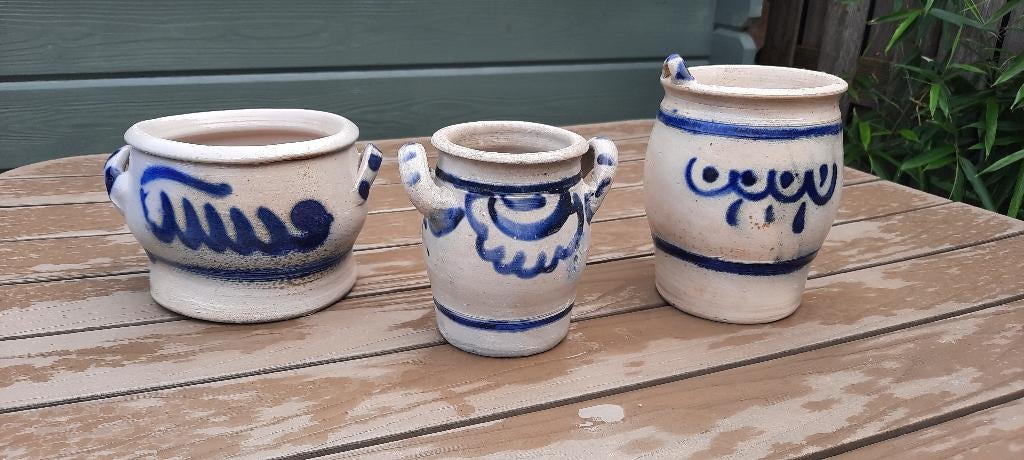 Drie verschillende oude Keulse potten, Ophalen of Verzenden