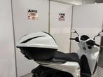 Honda SH125i Smart Top Box (bj 2026), Motoren, Motoren | Honda, HONDA, 649 cc, Bedrijf, Onbekend