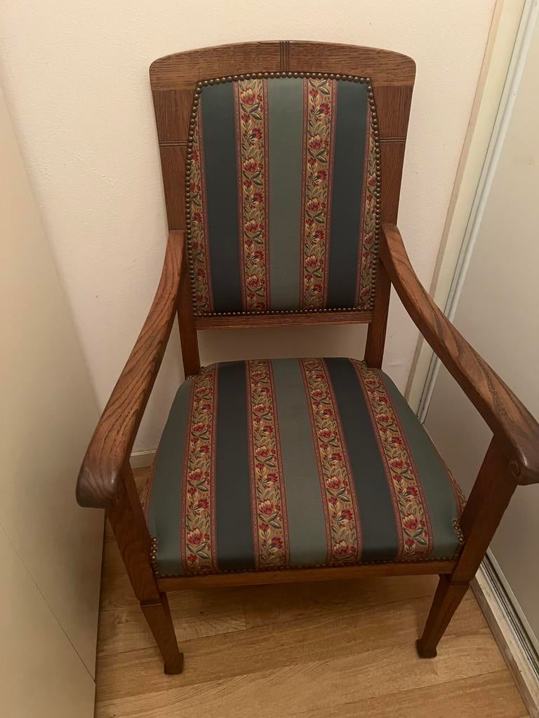 Prachtige stevige fauteuil eiken hout, Antiek en Kunst, Ophalen