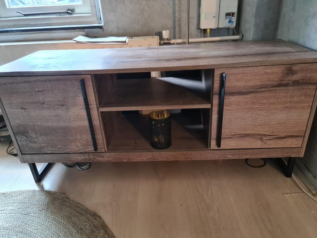 Tv meubel  industriële tvmeubel, Huis en Inrichting, Ophalen, Zo goed als nieuw