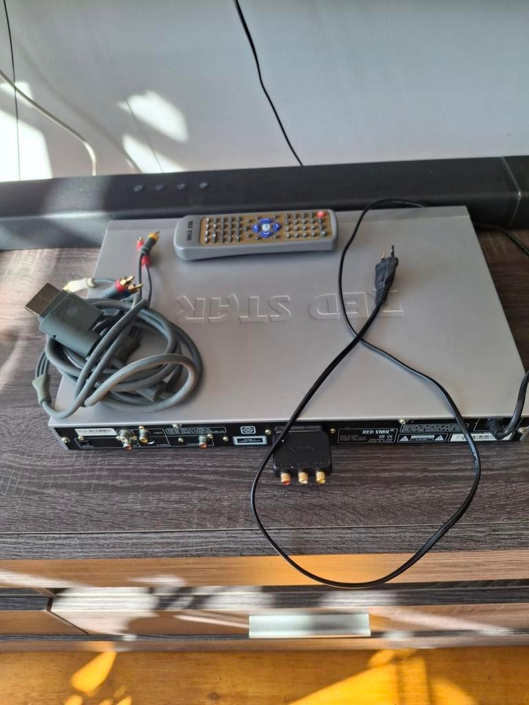 Red Star DVD Speler - Model 731C met Afstandsbediening, Ophalen of Verzenden, Gebruikt, Dvd-speler, Overige merken