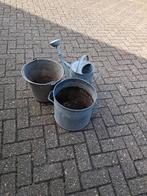 Zinken gieter plus bakken, Ophalen