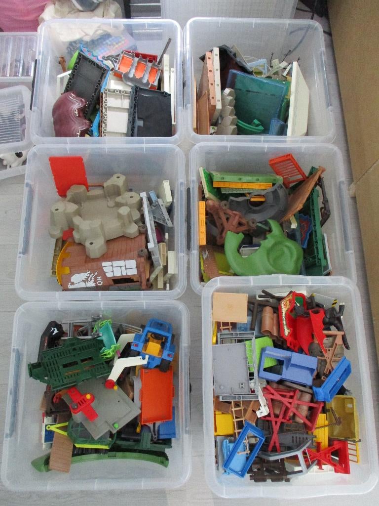 playmobil partij onderdelen in bakken/los, Kinderen en Baby's, Speelgoed | Playmobil, Ophalen of Verzenden, Zo goed als nieuw