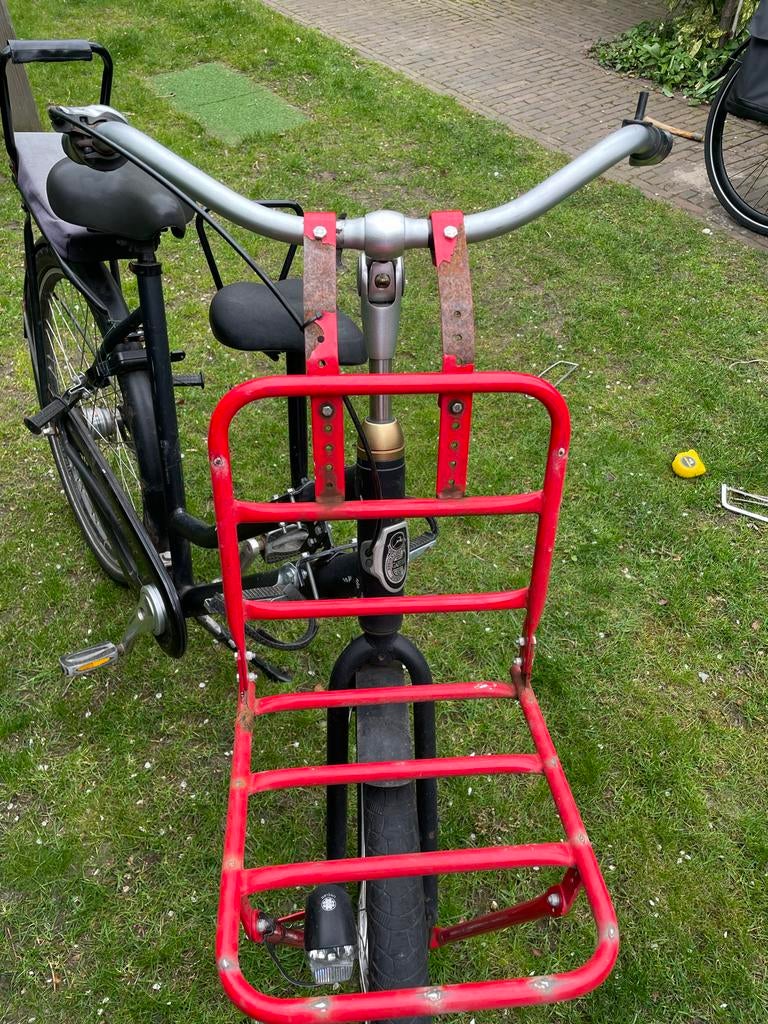 Gebruikte fiets met voorrek en 2 kinderzitjes, Ophalen, Versnellingen, Gazelle, Trommelrem