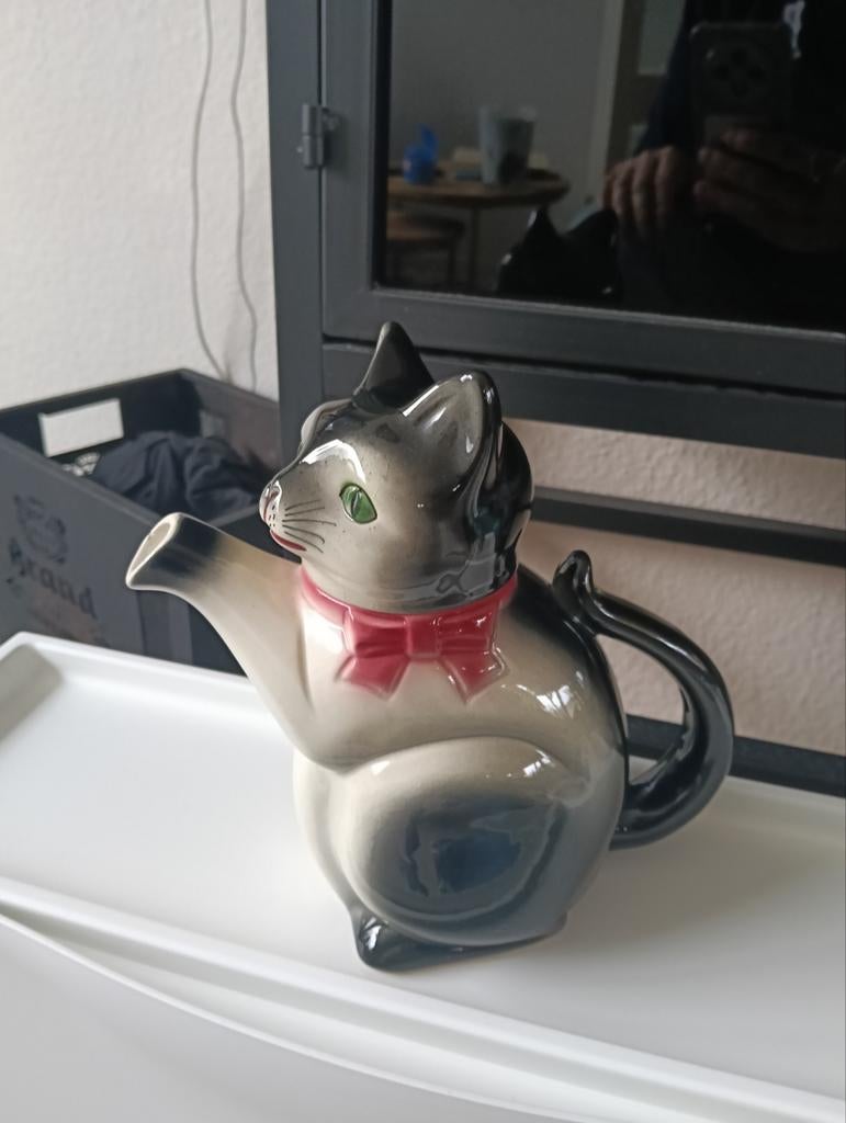 Theepot kat Germany, Ophalen of Verzenden, Zo goed als nieuw