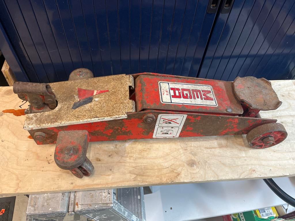 MEGA N-1 Garagekrik 1 1/4 Tns - Gebruikt, Auto diversen, Ophalen of Verzenden, Gebruikt, Hydraulisch, Garagekrik