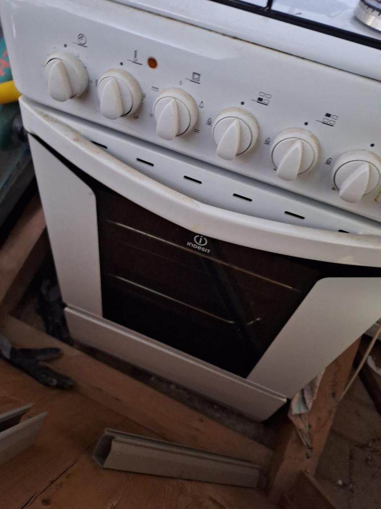 Gasfornuis, Witgoed en Apparatuur, Fornuizen, Ophalen, 4 kookzones, Gas, Vrijstaand