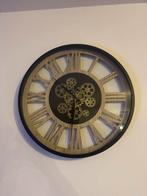 Grote Industriële Wandklok met Zichtbaar Uurwerk 55 cm, Ophalen, Zo goed als nieuw, Analoog, Wandklok