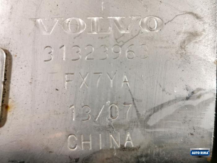 Uitlaat Pijpverbinding van een Volvo V60, Gebruikt, -, -, Ophalen of Verzenden
