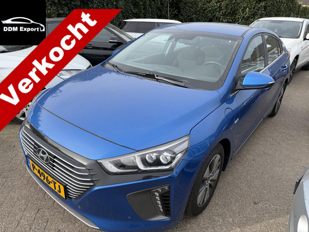 Hyundai IONIQ 1.6 GDi PHEV Comfort (bj 2018, automaat), Auto's, Hyundai, Stof, Gebruikt, Euro 6, Blauw