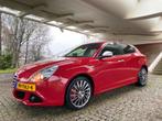 Alfa Romeo Giulietta 1.4 Turbo Multi AIR TCT 2012 Rood, Euro 5, 1280 kg, Zwart, 4 cilinders