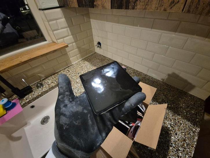 27 Zwarte geverfde muurtegeltjes 10x10cm, Doe-het-zelf en Verbouw, Tegels, Gebruikt, Wandtegels, Keramiek, Minder dan 20 cm, Minder dan 20 cm