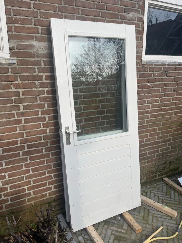 hardhouten achterdeuren (links en rechtsdraaiend), Doe-het-zelf en Verbouw, Deuren en Horren, Gebruikt, Buitendeur, 200 tot 215 cm