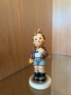 Hummel beeldje 554 Cheeky fellow, Verzamelen, Ophalen of Verzenden, Zo goed als nieuw