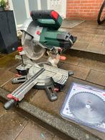 Metabo KGS 254 M afkortzaag + extra zaagblad, Doe-het-zelf en Verbouw, Gereedschap | Zaagmachines, Ophalen, Gebruikt, 70 mm of meer