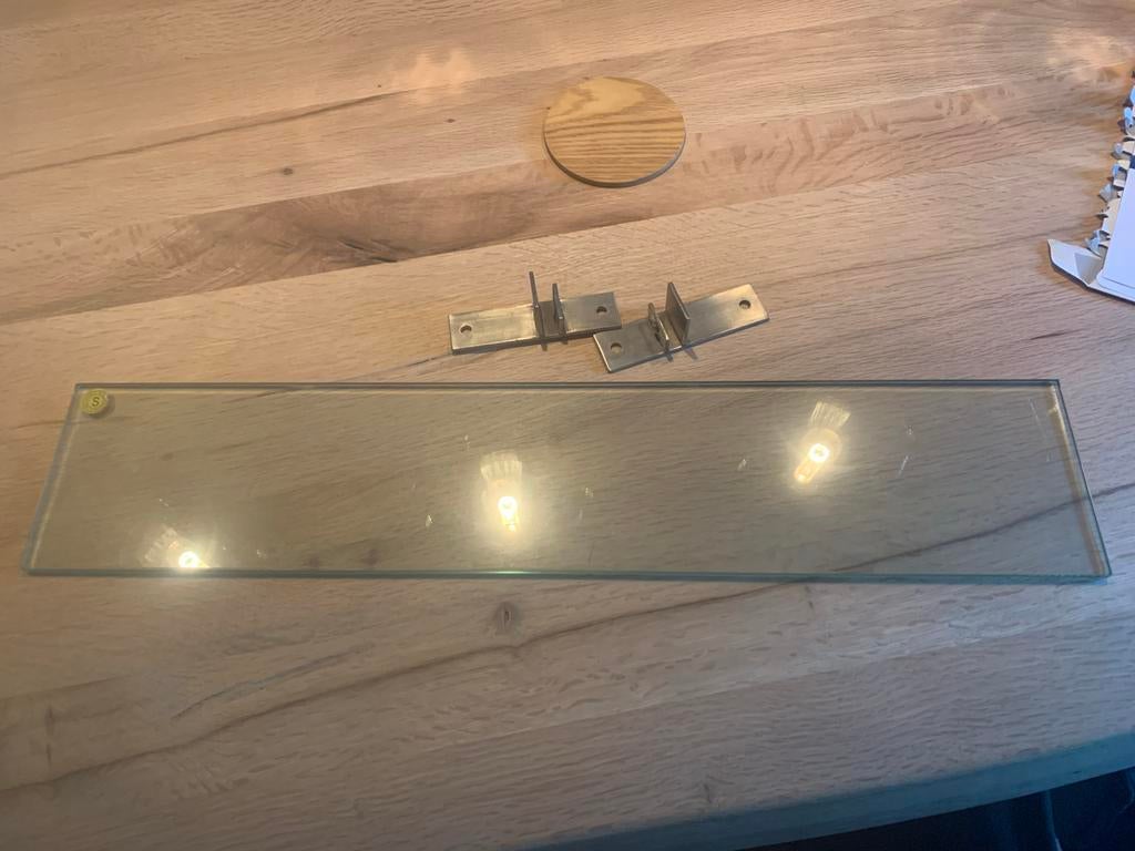 Glazen planchet met 2 chroomkleurige houders, Huis en Inrichting, Ophalen of Verzenden, Gebruikt, Overige kleuren, Overige typen