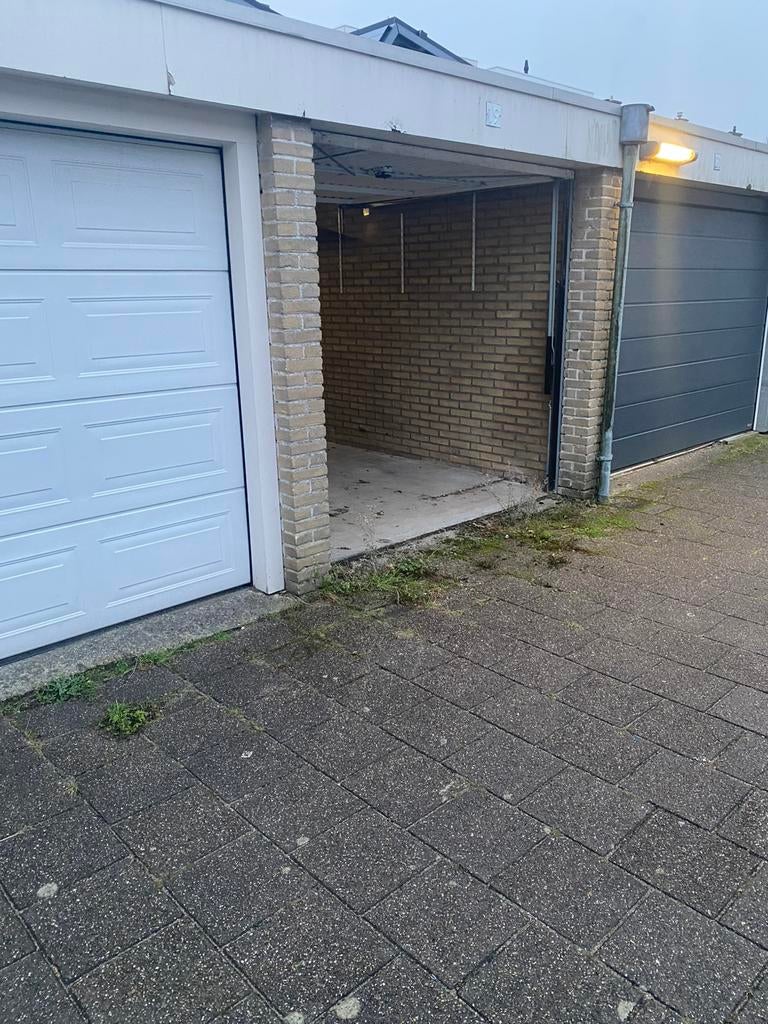 Te huur garage in Maassluis