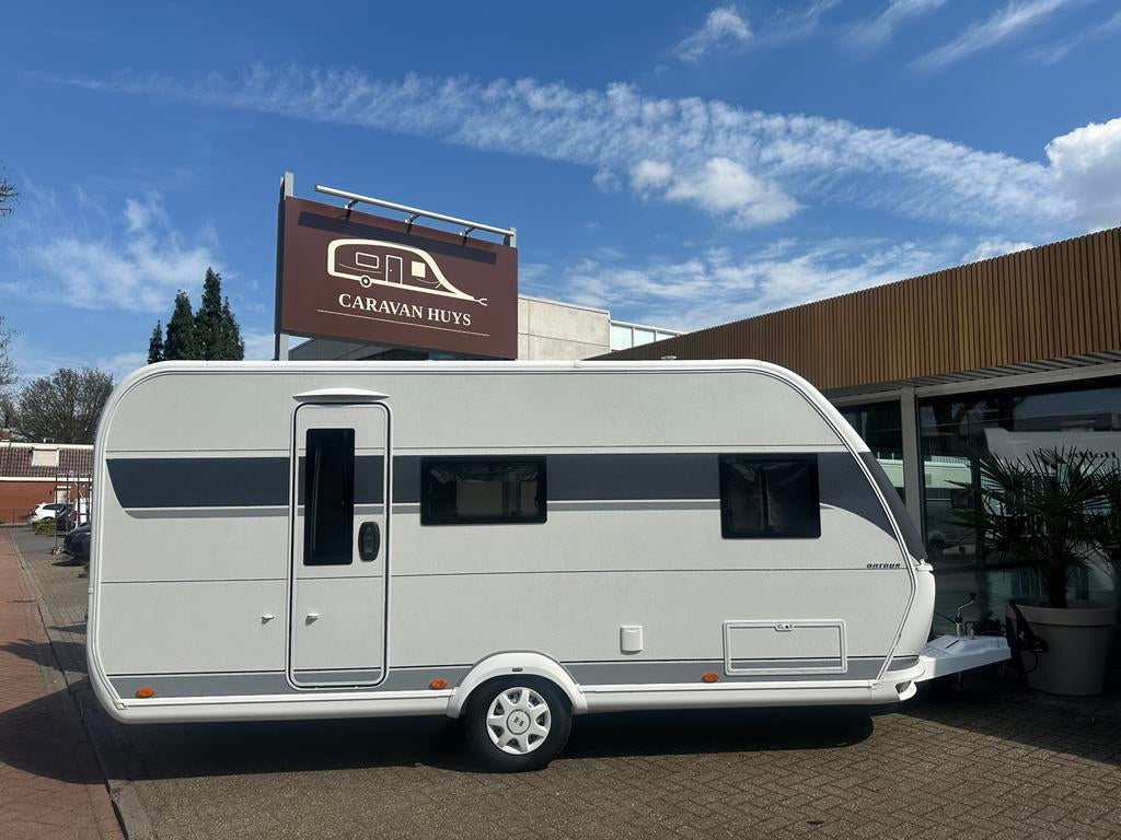Hobby ontour 470 KMF met stapelbed, Caravans en Kamperen, Hobby, Dwarsbed, Bedrijf, Treinzit