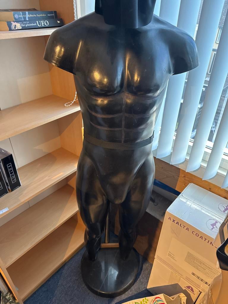 Paspop torso met zelfgemaakte stand - Ideaal voor kleding, Ophalen